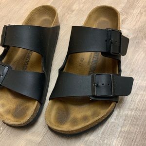 Black Leather Arizona Birkenstocks
